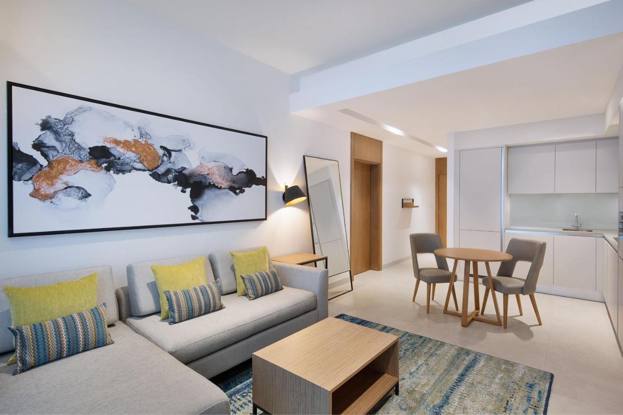 Residence Inn By Marriott Al Jaddaf Dubai Exteriör bild