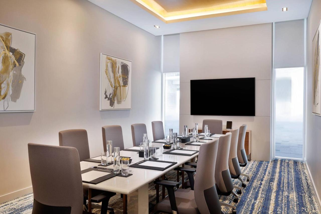 Residence Inn By Marriott Al Jaddaf Dubai Exteriör bild